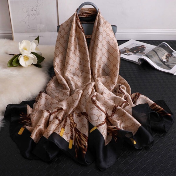 High quality long silk satin scarf 🧣 - Picture 2 of 4